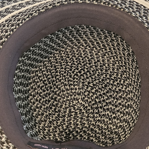 Betmar Resortwear Black & Ivory Floppy Weave Hat 16\